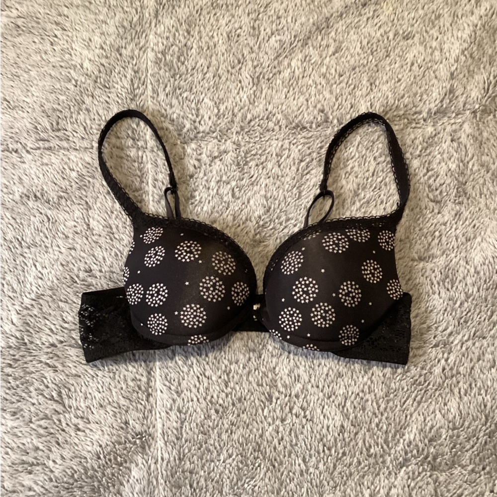 So Black Star Bra